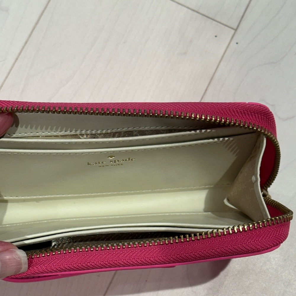 NEW - Kate Spade Pink Wristlet Wallet - Picture 6 of 8